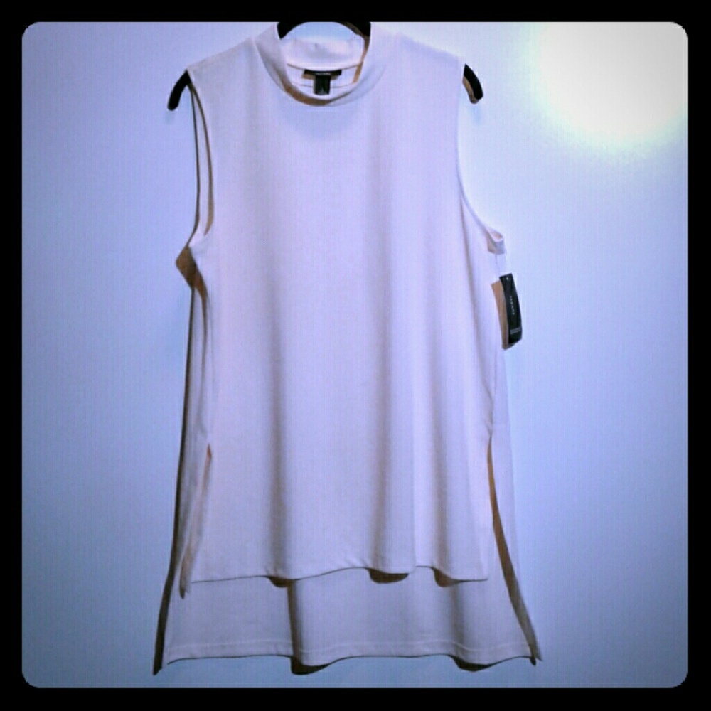 ALFANI  Ivory mock neck TUNIC  L. bust 42"